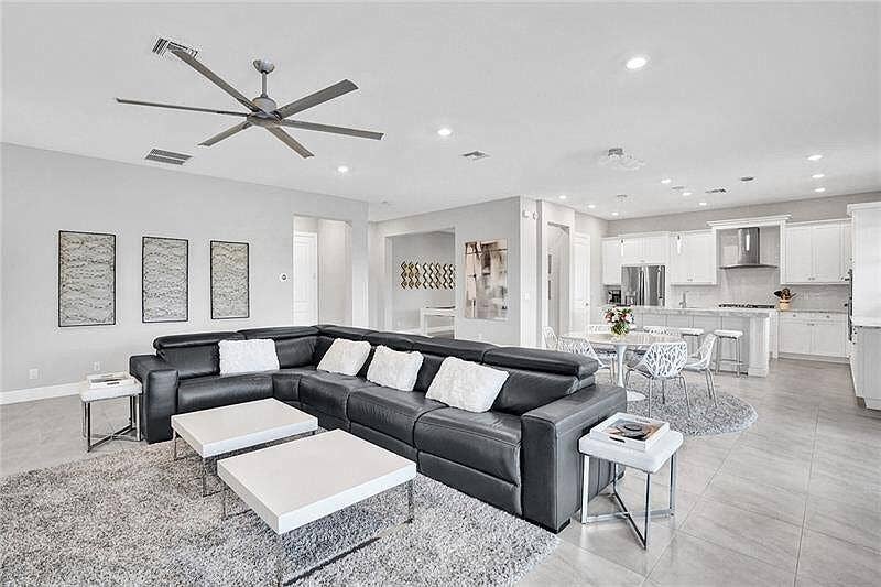 11720 Waterway Circle, Parkland, Parkland, FL 33076 3b6cc3c01e4db010611e8897000dfbf2-uncropp