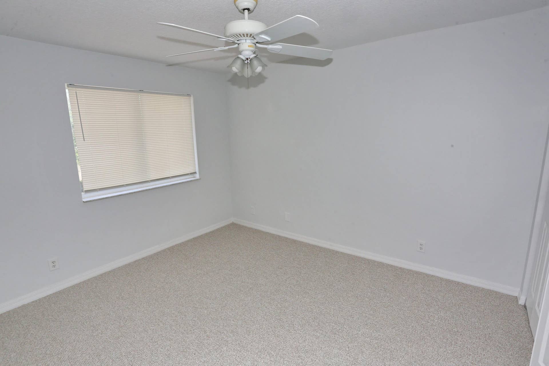 5157 NW 122nd Avenue, Coral Springs, FL 33076 GUEST BEDROOM 3 OF 4