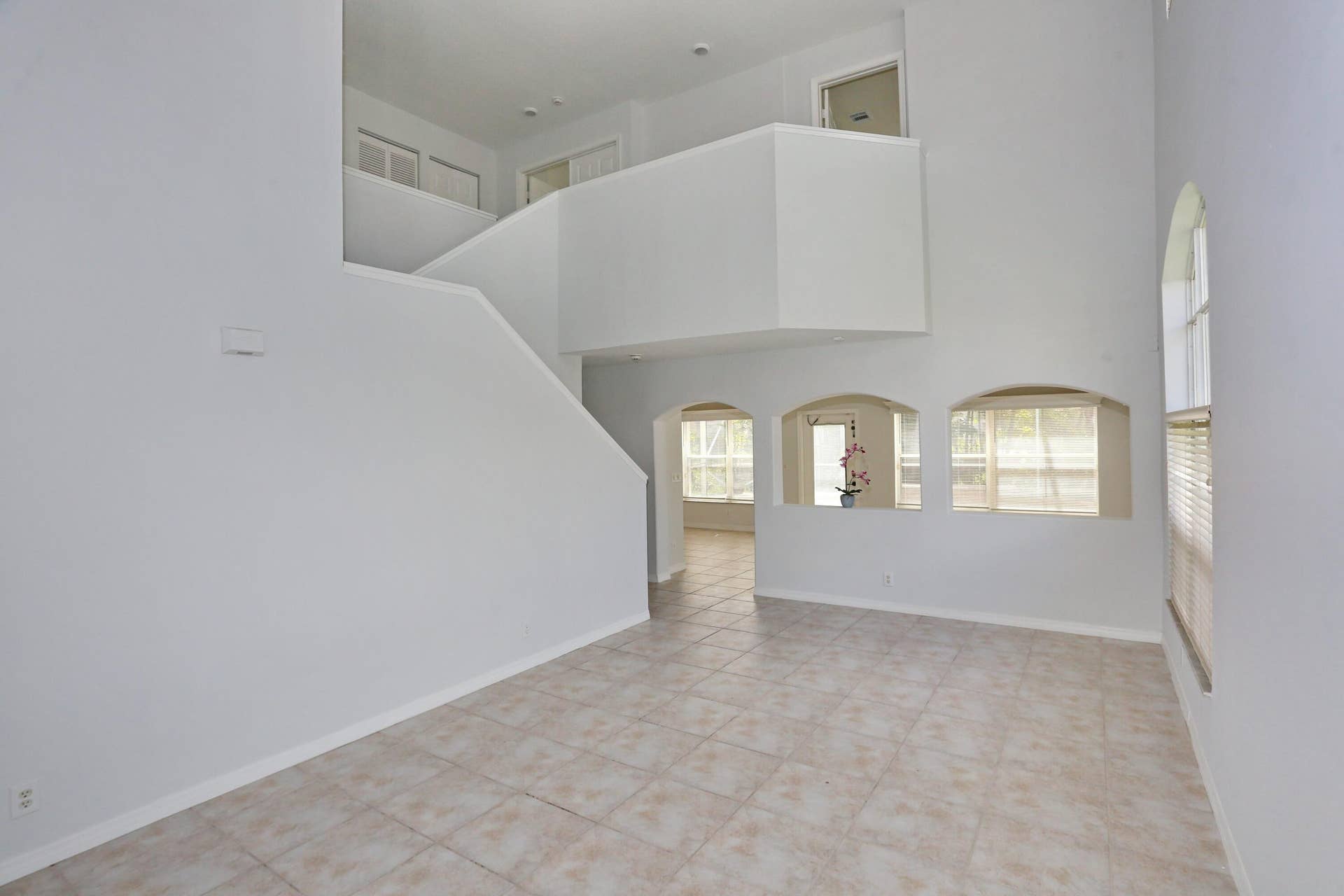5157 NW 122nd Avenue, Coral Springs, FL 33076 living dining areas