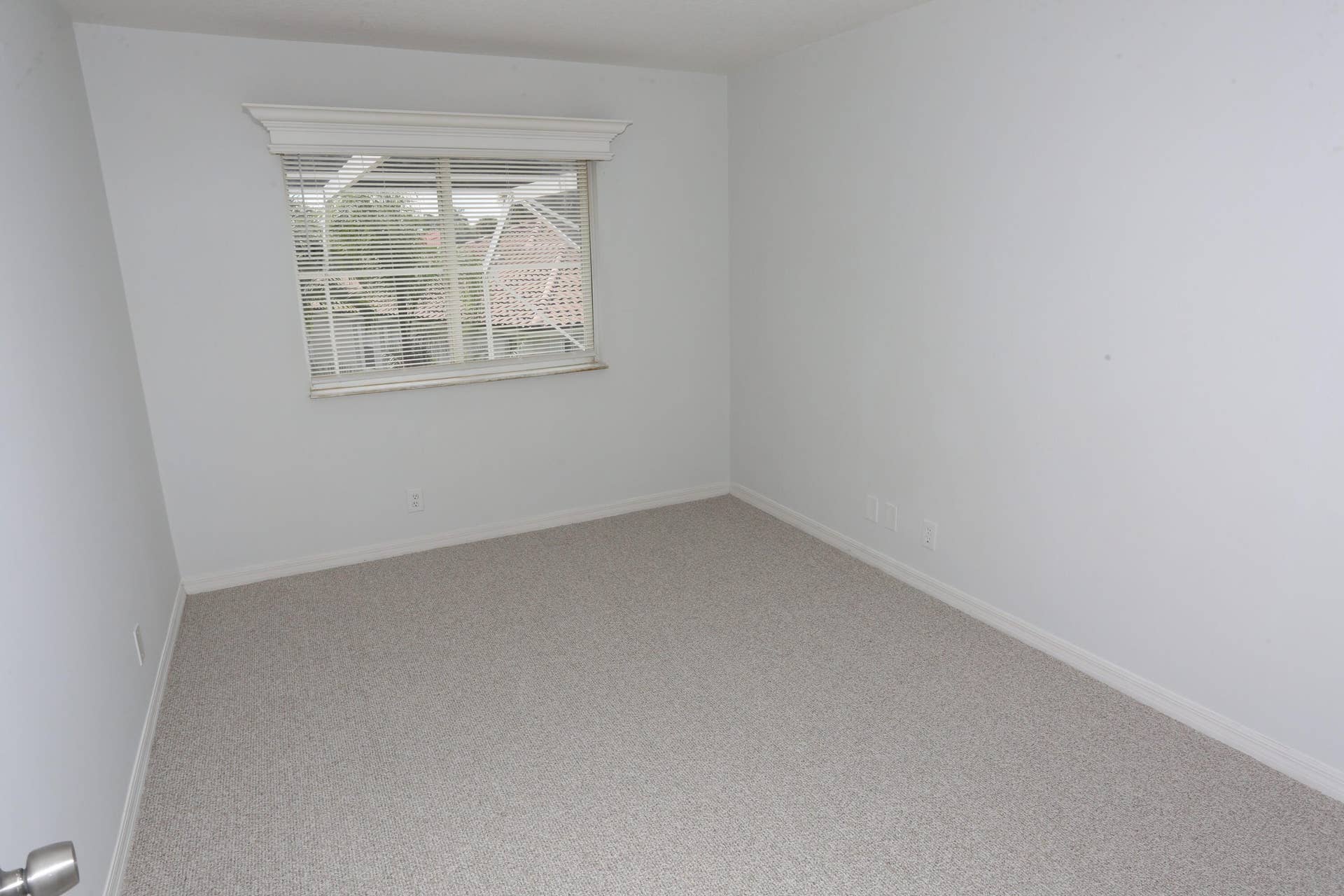 5157 NW 122nd Avenue, Coral Springs, FL 33076 BEDROOM 1 OF 4
