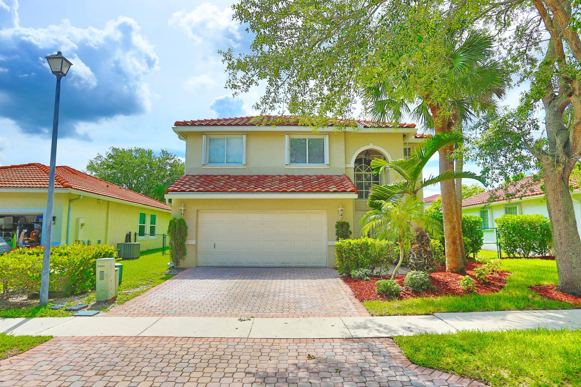 5157 NW 122nd Avenue, Coral Springs, FL 33076 Front Exterior