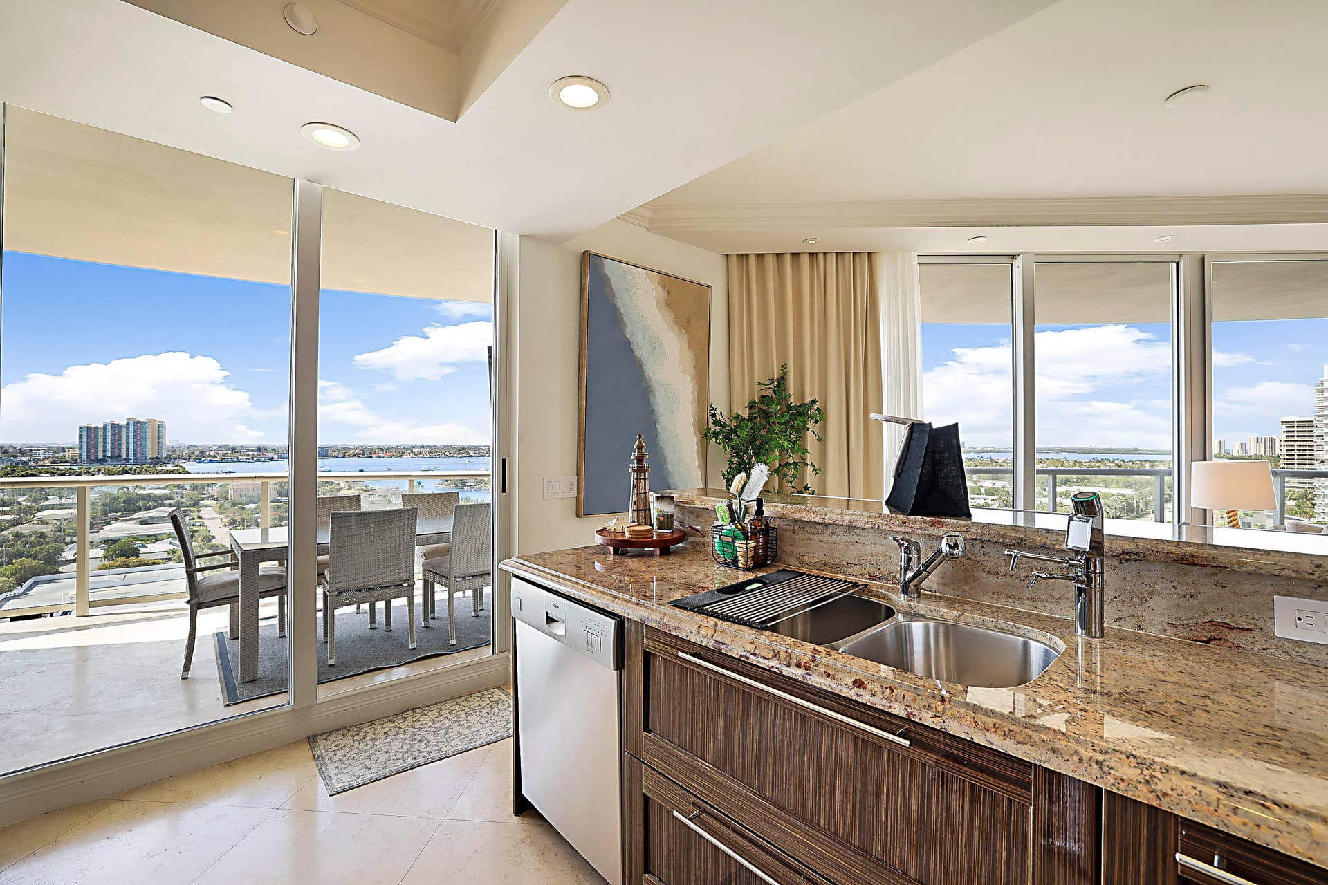 2700 N Ocean Drive, #1006b, Riviera Beach, FL 33404 2700 N Ocean Dr 1006 -8