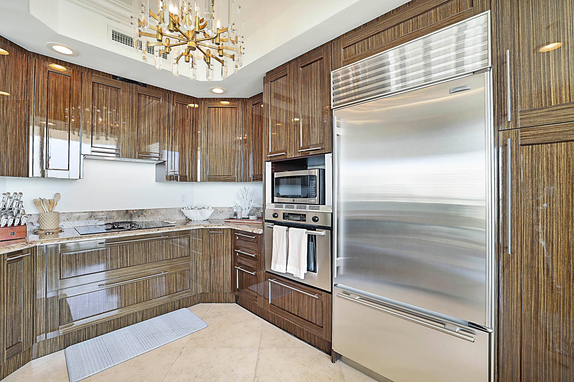 2700 N Ocean Drive, #1006b, Riviera Beach, FL 33404 2700 N Ocean Dr 1006 -6