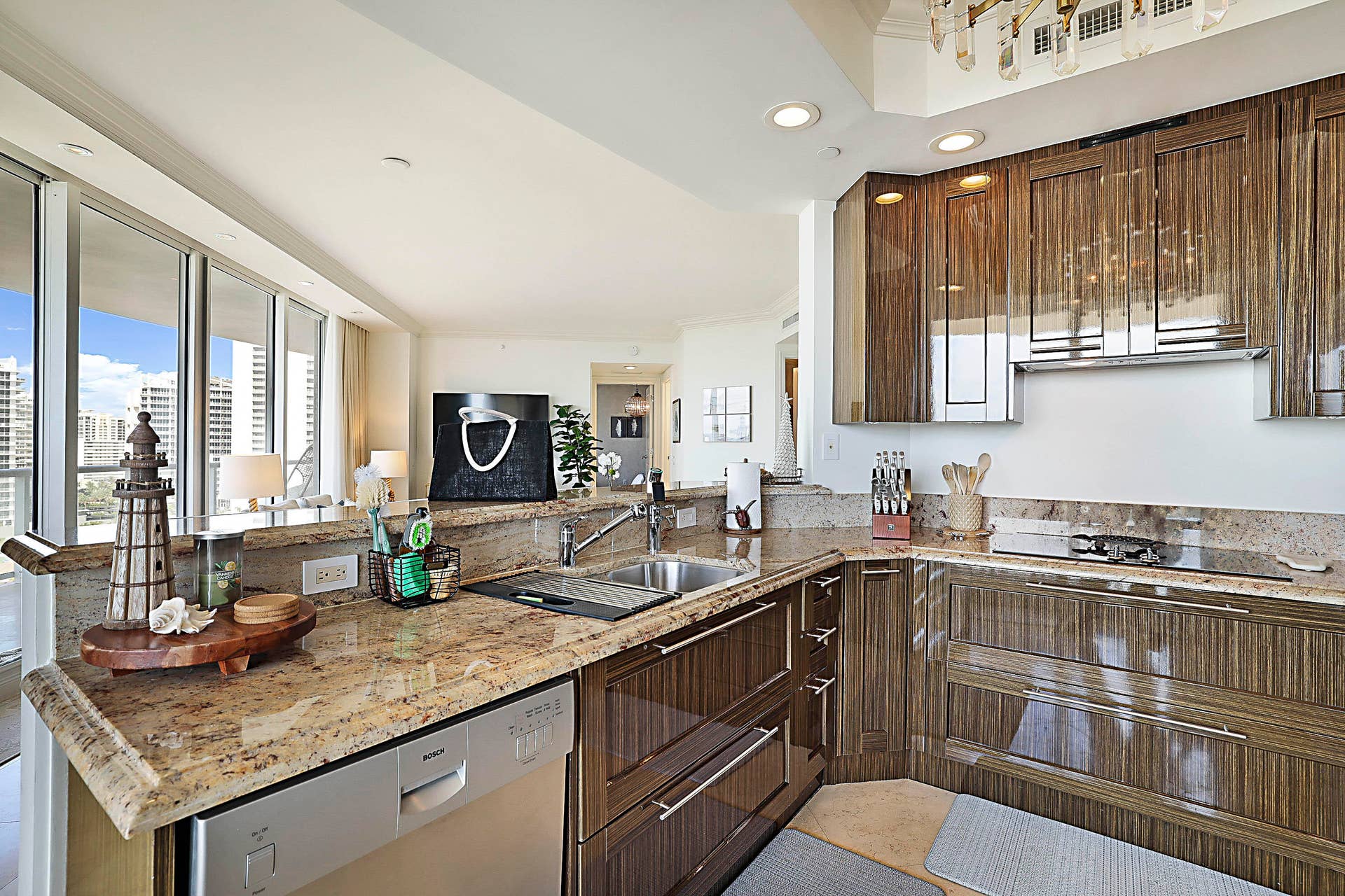 2700 N Ocean Drive, #1006b, Riviera Beach, FL 33404 2700 N Ocean Dr 1006 -5