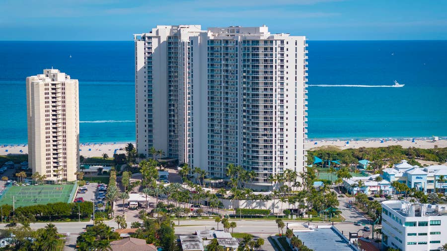 Property photo for 2700 N Ocean Drive, #1006b, Riviera Beach, FL