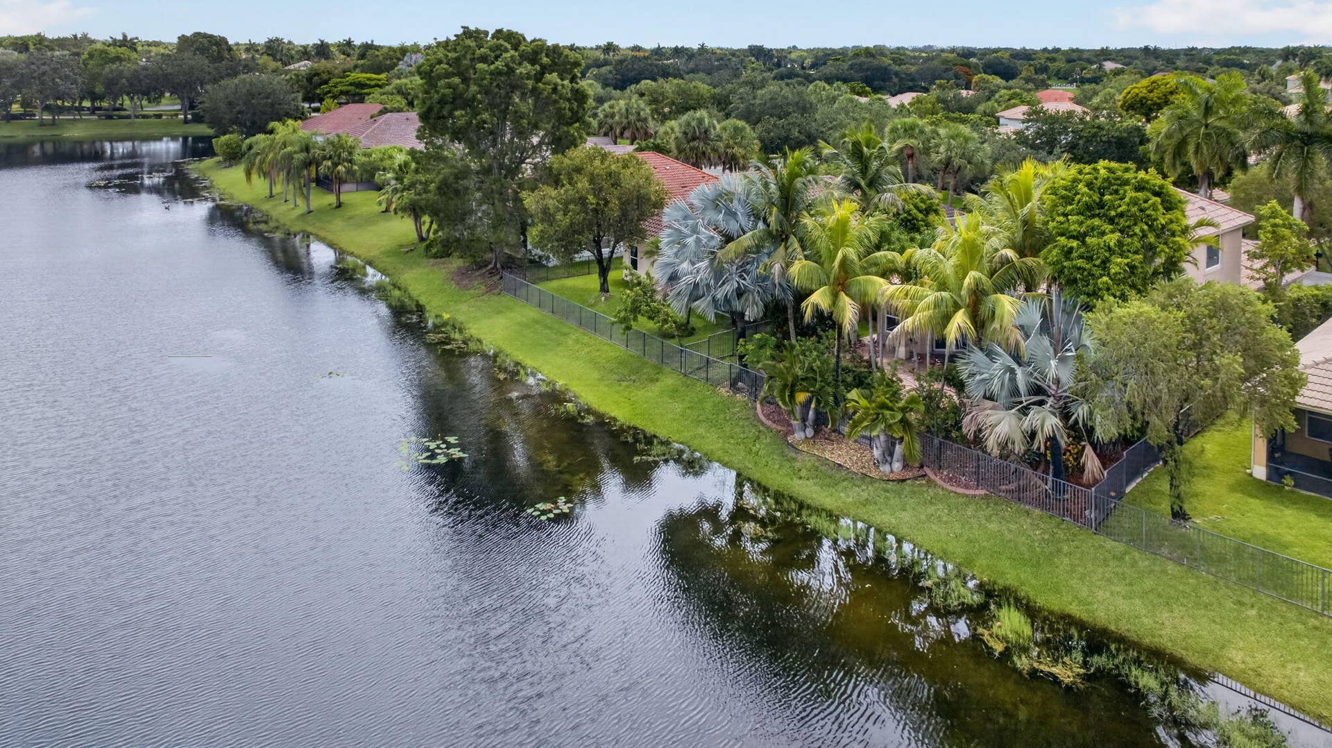 6443 NW 110th Avenue, Parkland, FL 33076 51-web-or-mls-6443--3