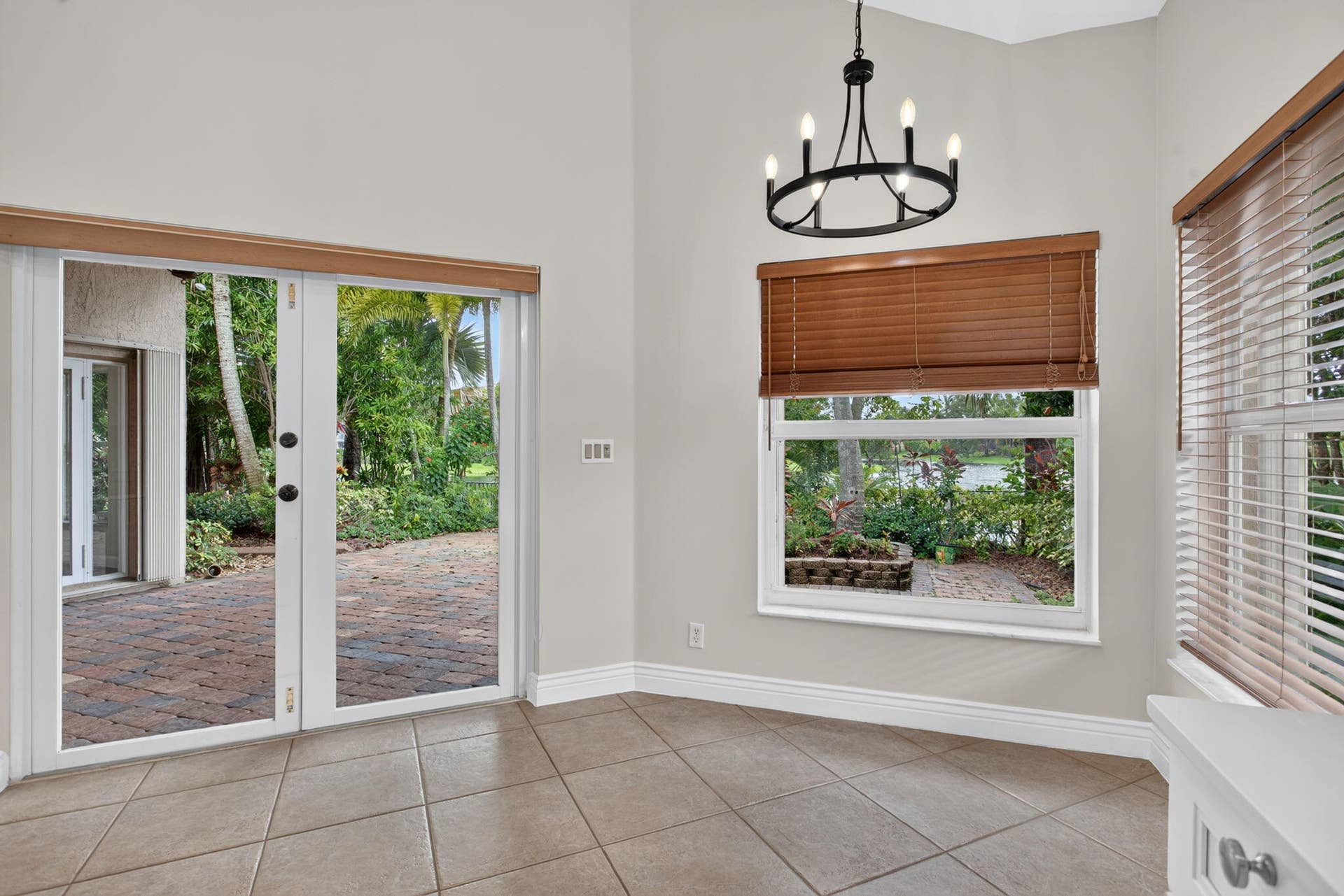 6443 NW 110th Avenue, Parkland, FL 33076 25-web-or-mls-6443-6726