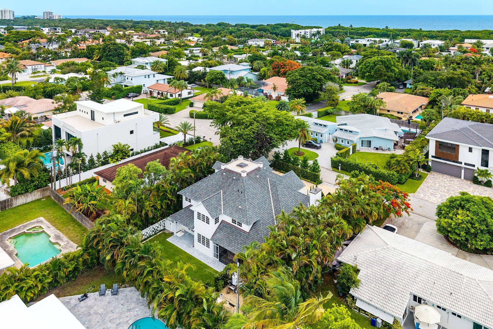080-477NortheastSpanishCourt-BocaRaton-F