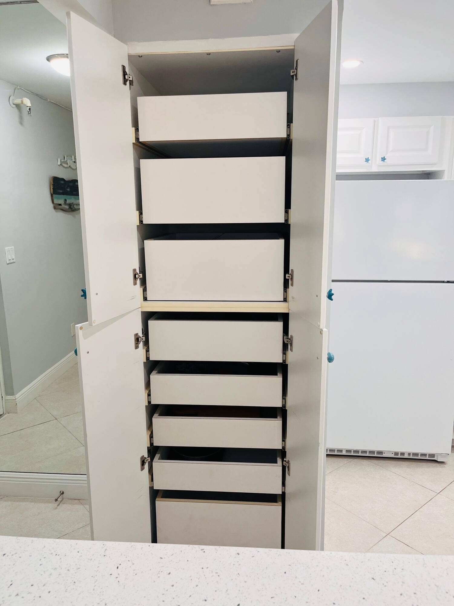 2800 N Ocean Drive, #A12b, Singer Island, FL 33404 Pantry with sliding drawers