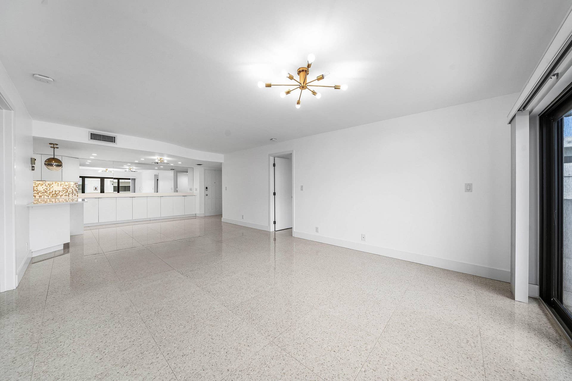 330 SE 20th Avenue, #408, Deerfield Beach, Deerfield Beach, FL 33441 007-330Southeast20thAvenue-408-Deerfield