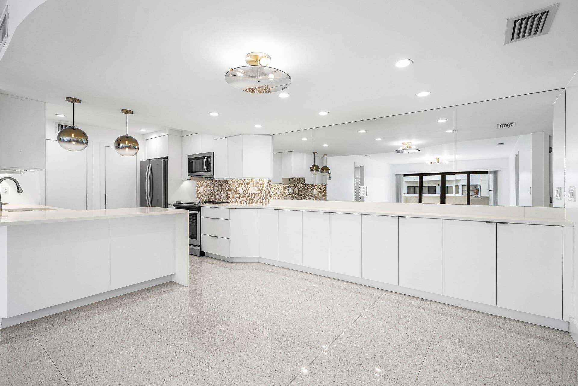 330 SE 20th Avenue, #408, Deerfield Beach, Deerfield Beach, FL 33441 Kitchen