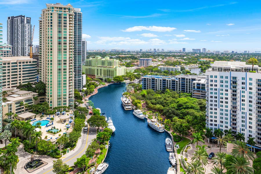 Property photo for 511 SE 5th Avenue, #2417, Fort Lauderdale, FL