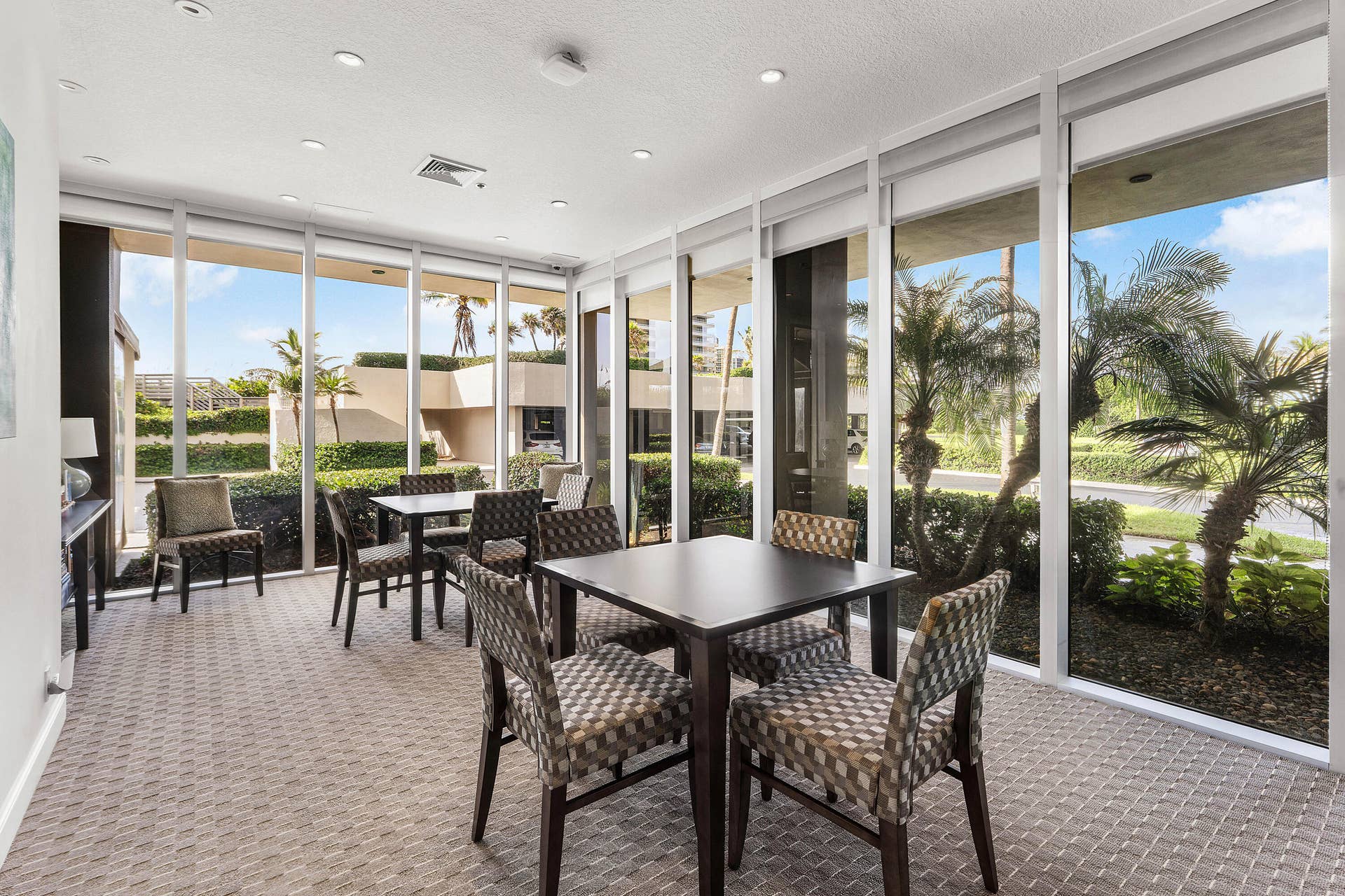 5540 N Ocean Drive, #1c, Singer Island, FL 33404 039-5540NorthOceanDrive-1C-RivieraBeach-