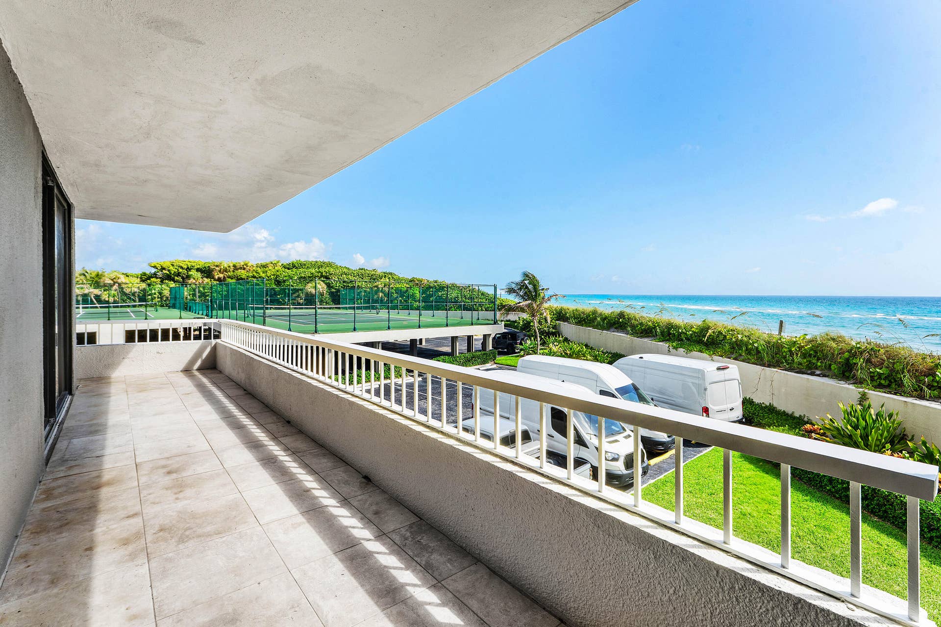 5540 N Ocean Drive, #1c, Singer Island, FL 33404 033-5540NorthOceanDrive-1C-RivieraBeach-