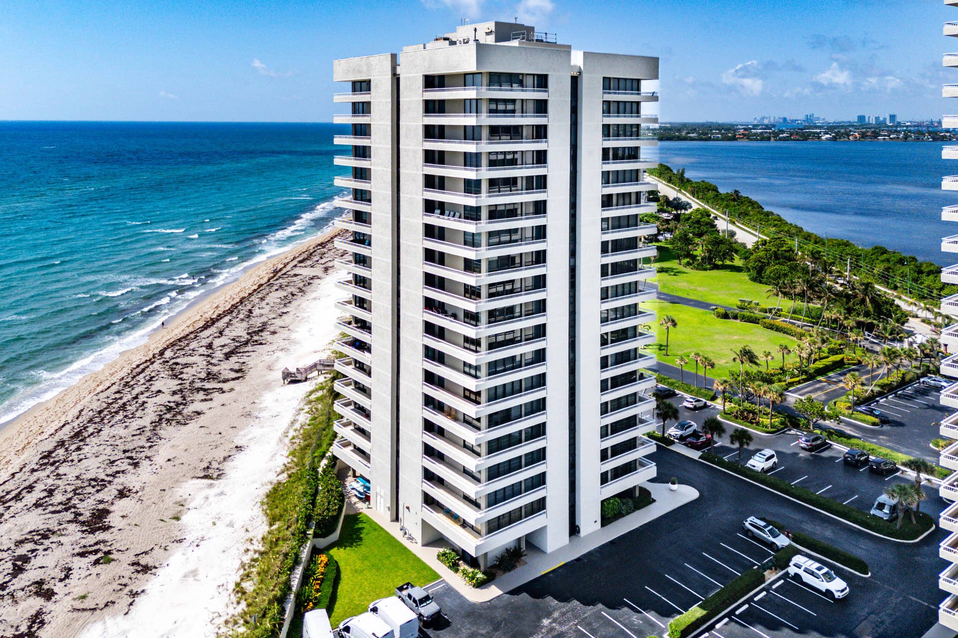 5540 N Ocean Drive, #1c, Singer Island, FL 33404 041-5540NorthOceanDrive-1C-RivieraBeach-