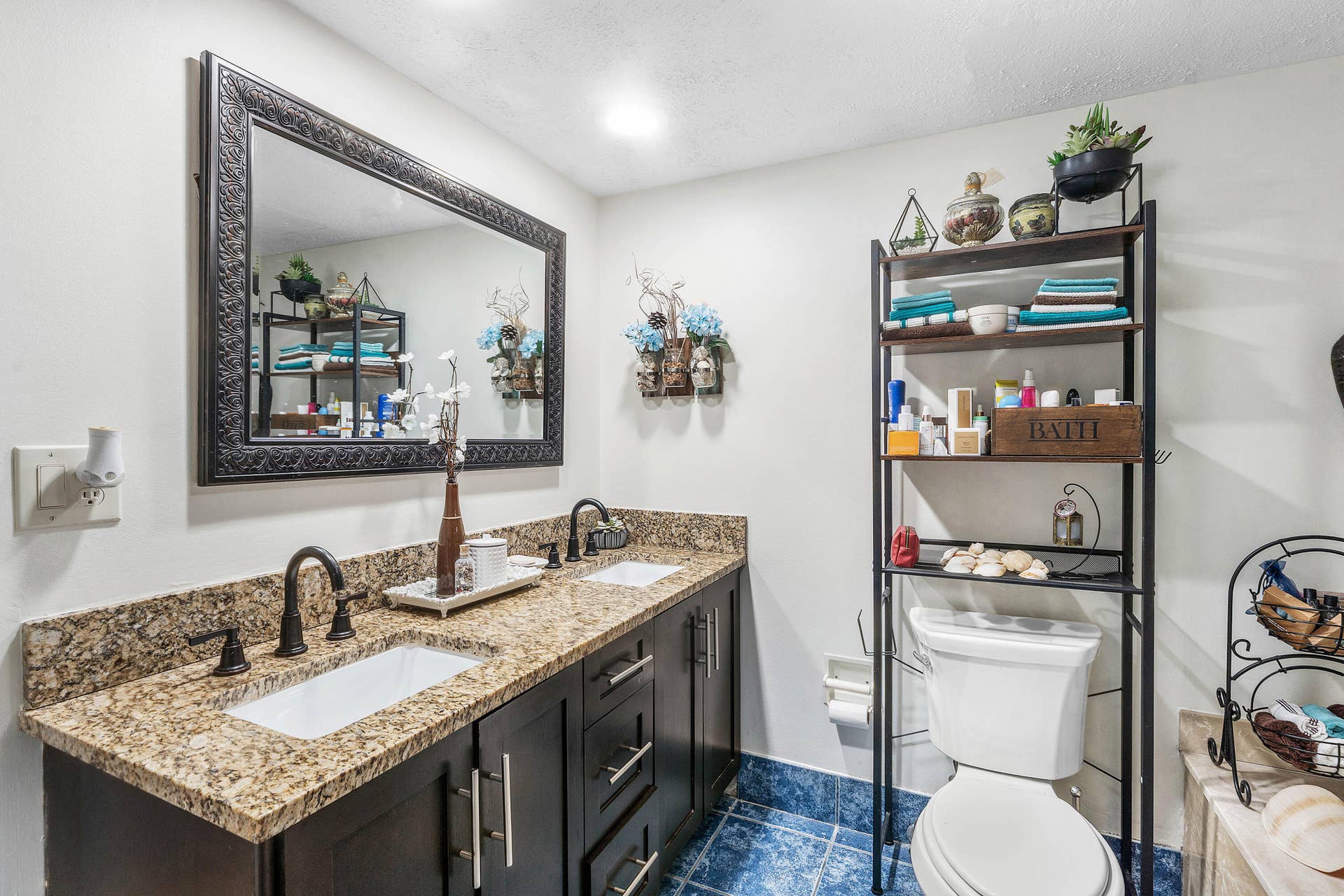 5540 N Ocean Drive, #1c, Singer Island, FL 33404 027-5540NorthOceanDrive-1C-RivieraBeach-
