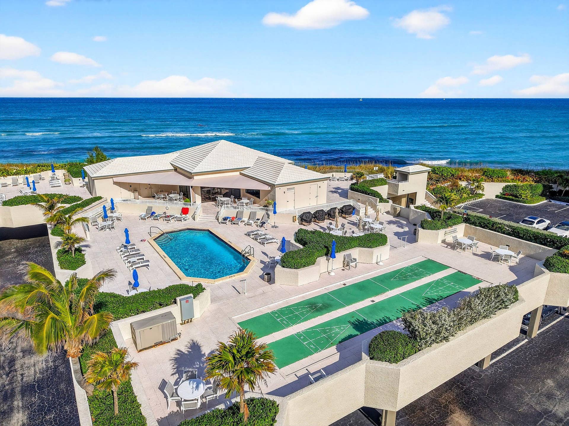 5540 N Ocean Drive, #1c, Singer Island, FL 33404 18-web-or-mls-DJI_20260129145019_0919_D