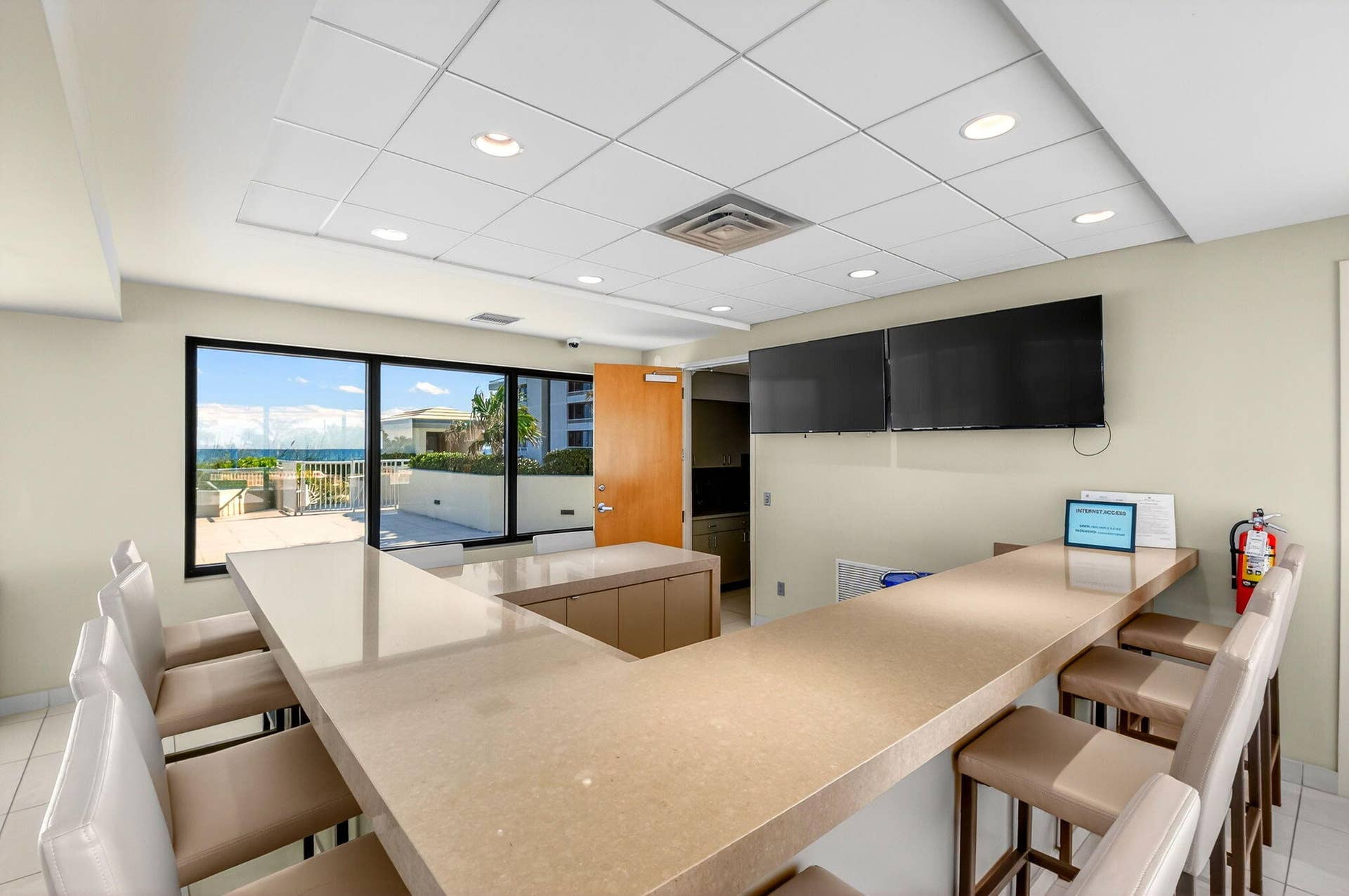 5540 N Ocean Drive, #1c, Singer Island, FL 33404 31-web-or-mls-DSC_9816