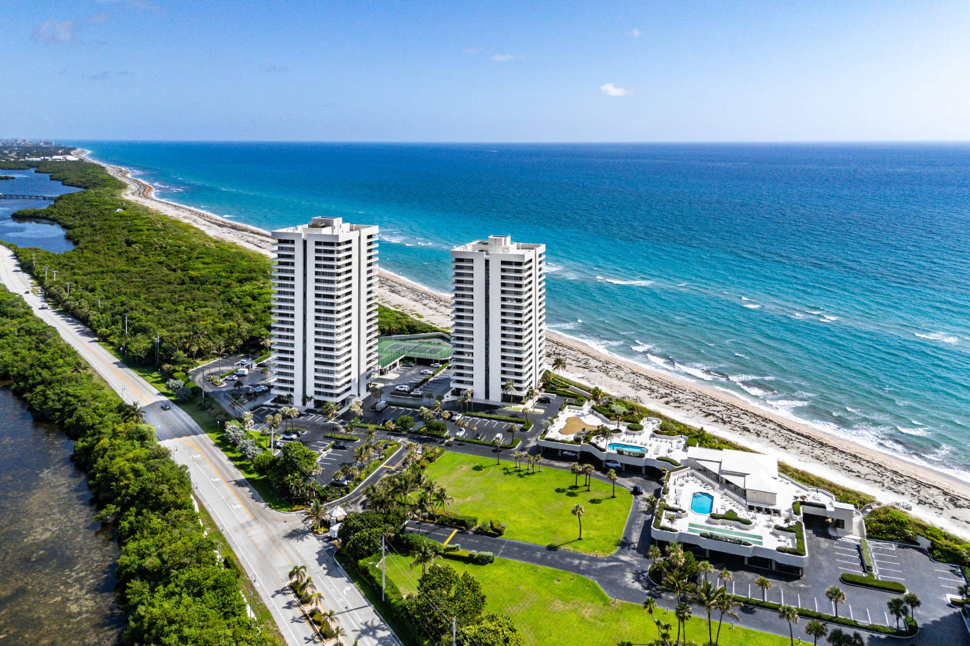 5540 N Ocean Drive, #1c, Singer Island, FL 33404 045-5540NorthOceanDrive-1C-RivieraBeach-