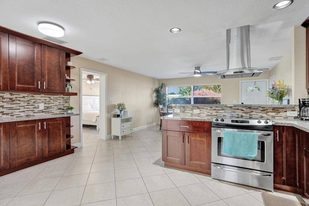 740 Buttonwood Road, North Palm Beach, North Palm Beach, FL 33408 DSC08003