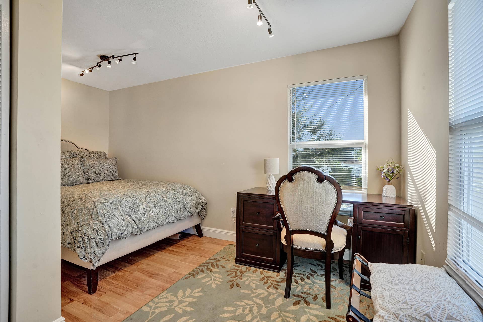 740 Buttonwood Road, North Palm Beach, North Palm Beach, FL 33408 DSC08285
