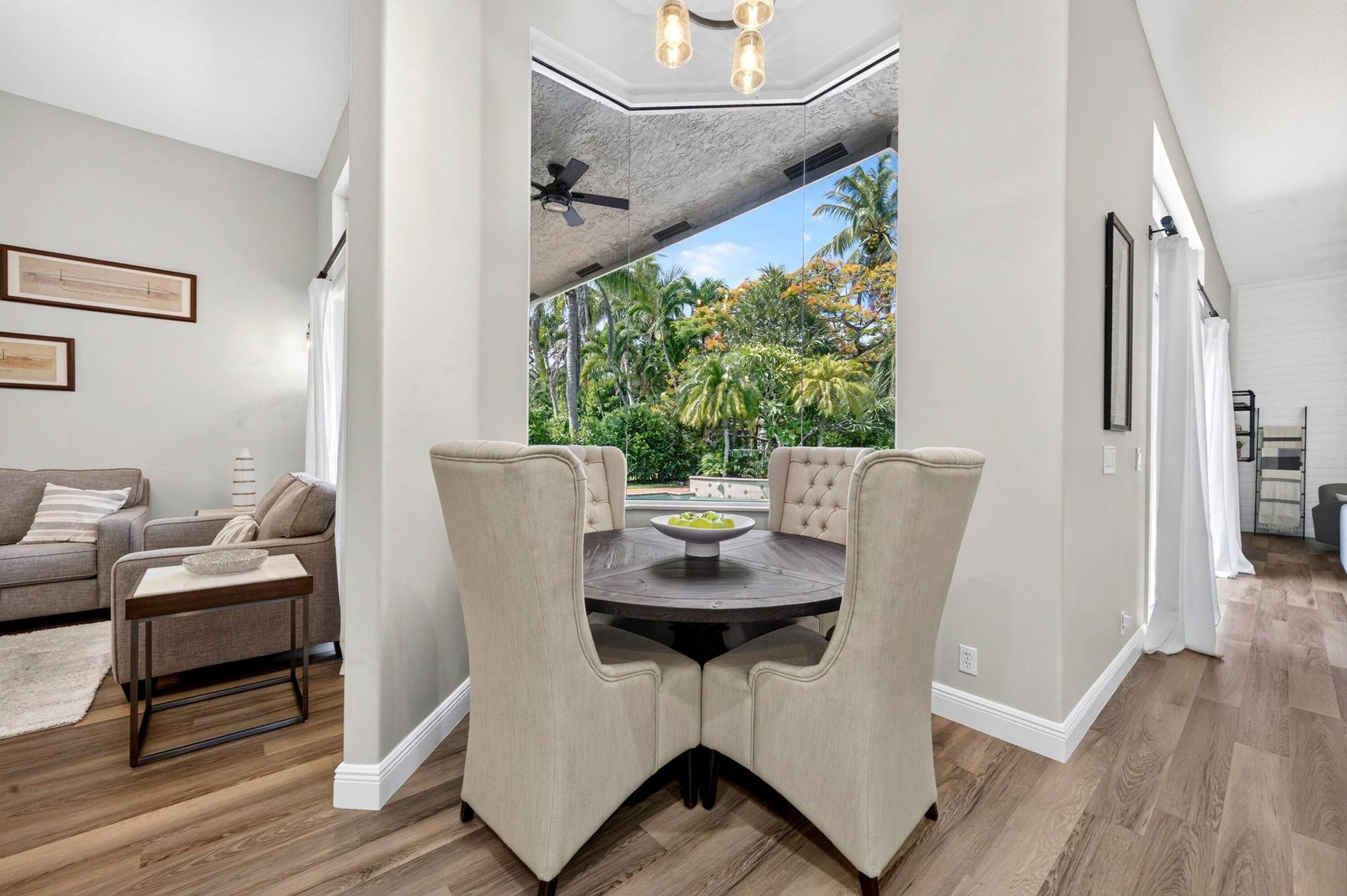 6529 NW 103rd Terrace, Parkland, FL 33076 020-040-Breakfast Nook-4000x2662