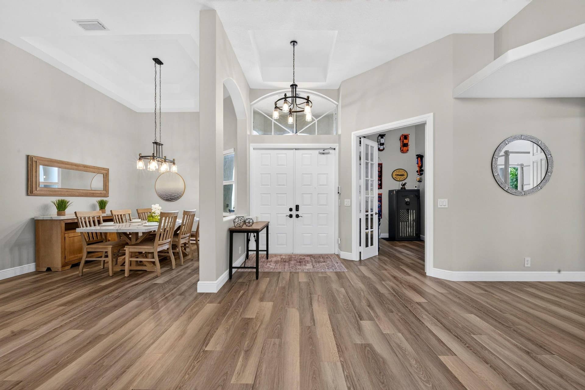 6529 NW 103rd Terrace, Parkland, FL 33076 010-059-Foyer-4000x2666
