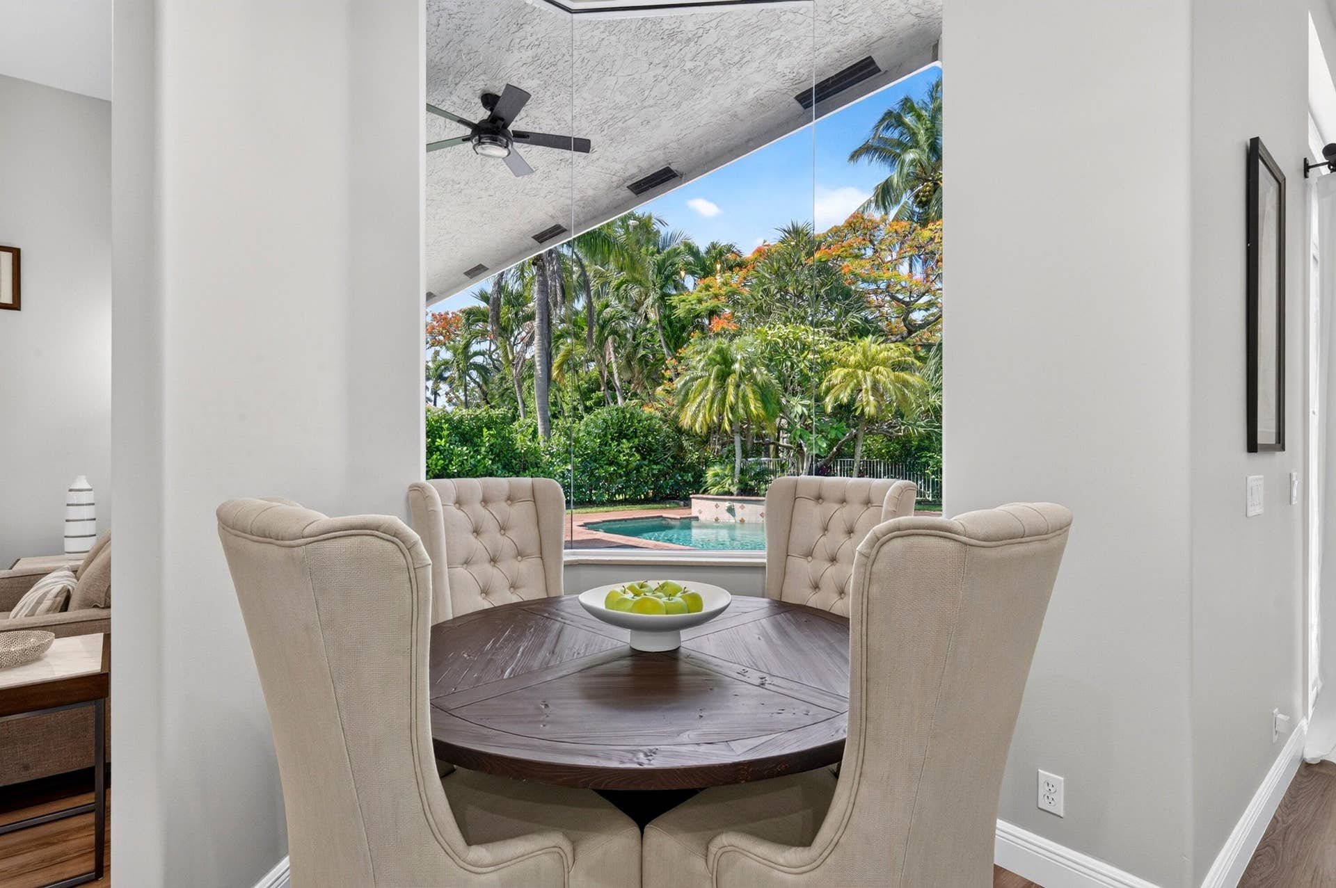 6529 NW 103rd Terrace, Parkland, FL 33076 021-049-Breakfast Nook-4000x2662