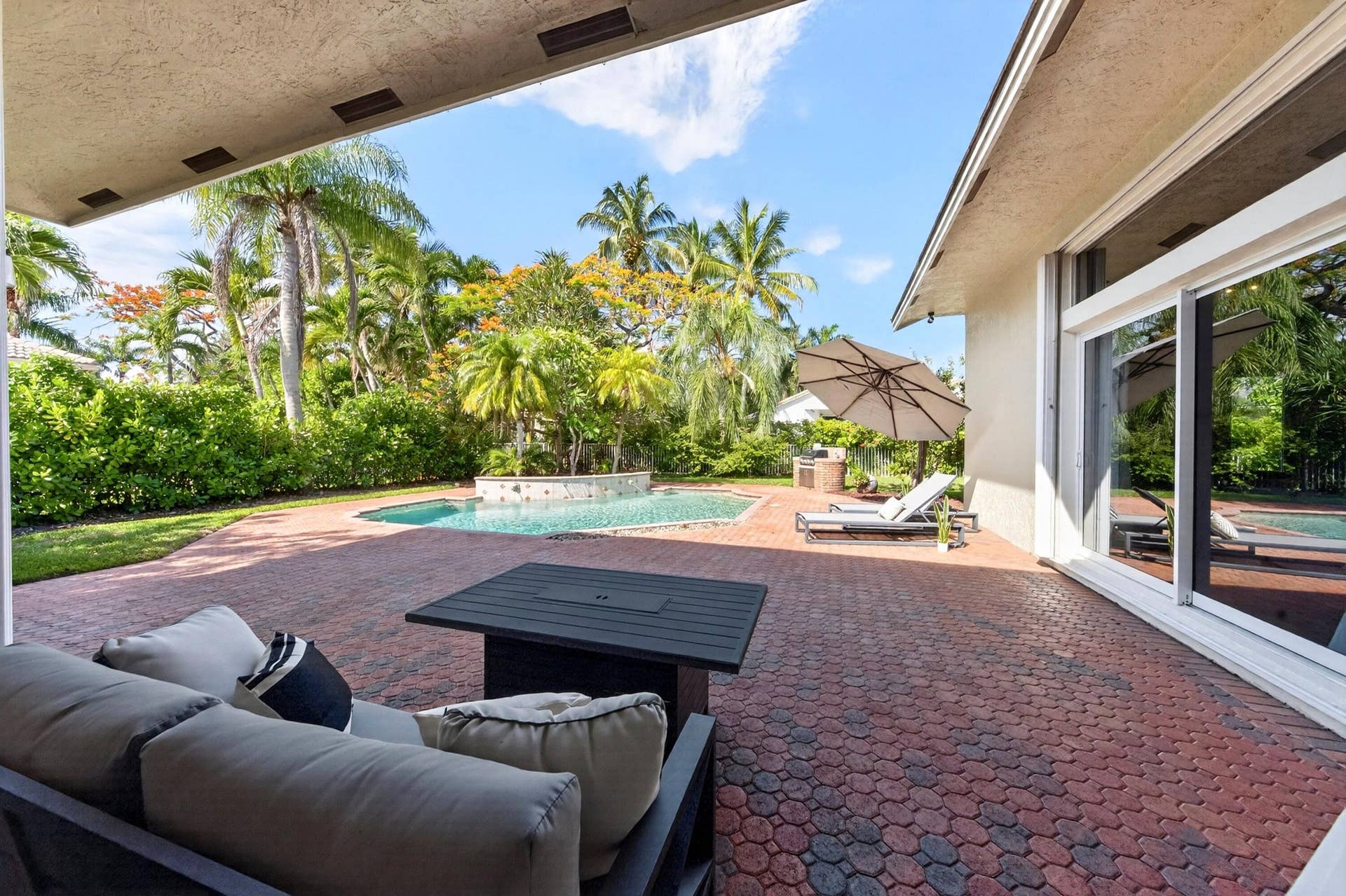 6529 NW 103rd Terrace, Parkland, FL 33076 051-058-Patio-4000x2664