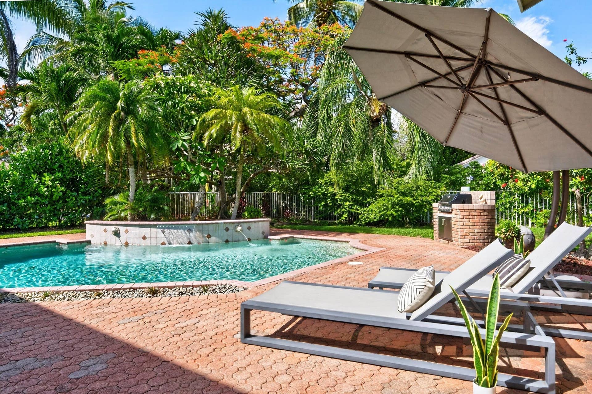 6529 NW 103rd Terrace, Parkland, FL 33076 049-054-Patio-4000x2664