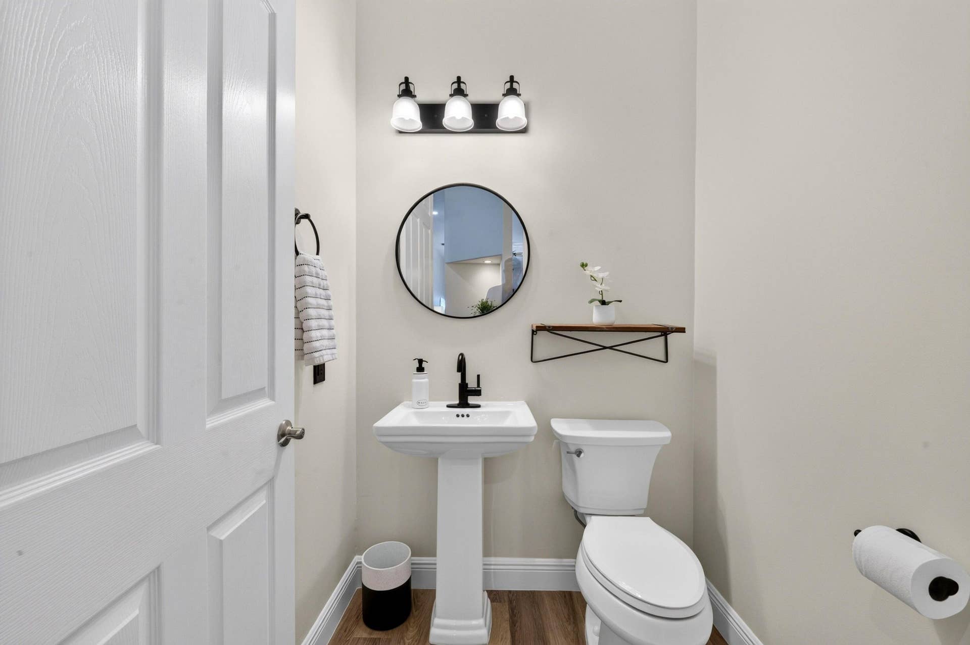 6529 NW 103rd Terrace, Parkland, FL 33076 028-037-Powder Room-4000x2662