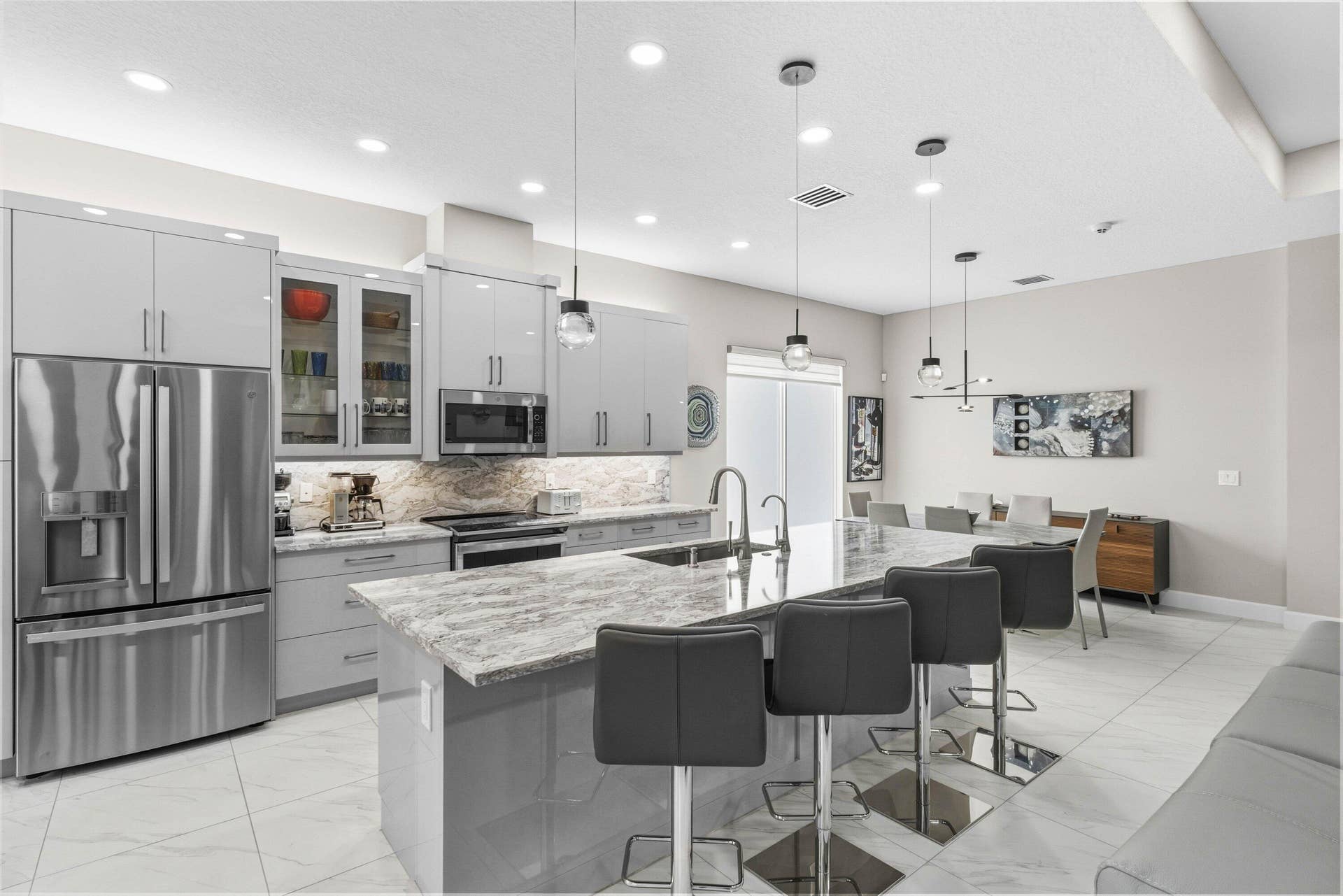 012-13697WhistlerMountainRoad-DelrayBeac