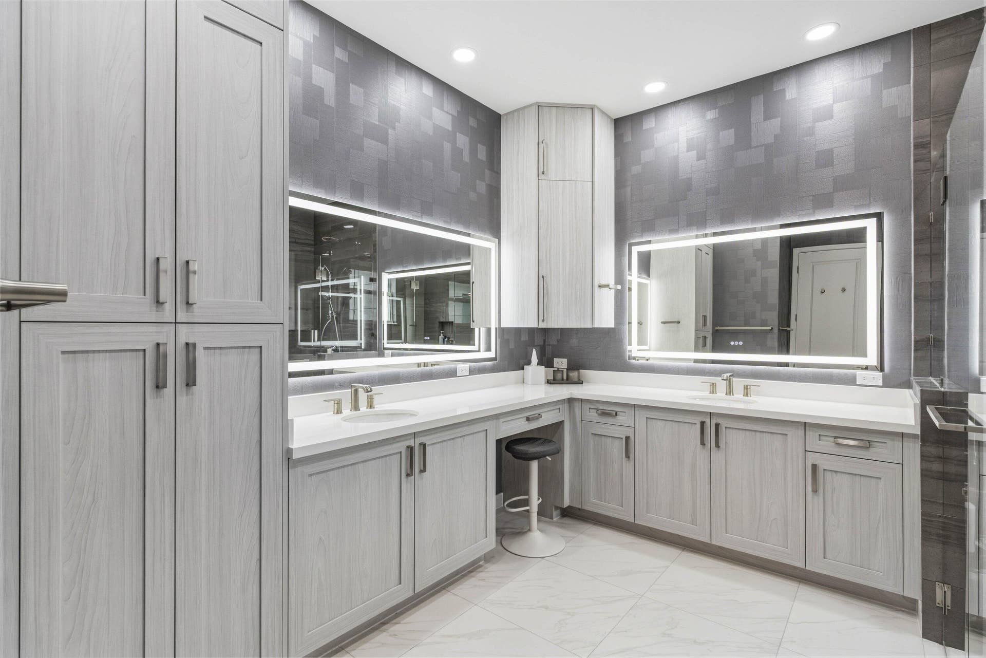 025-13697WhistlerMountainRoad-DelrayBeac