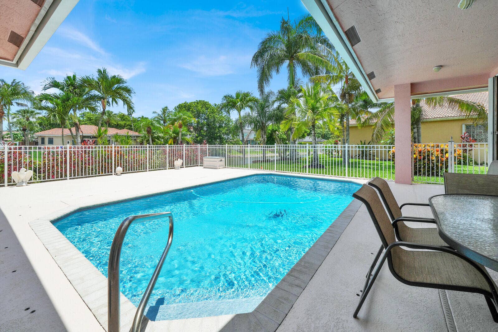 Large FENCED IN yard