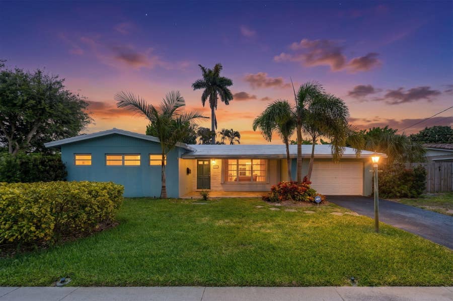 Property photo for 2610 NE 50th Street, Lighthouse Point, FL