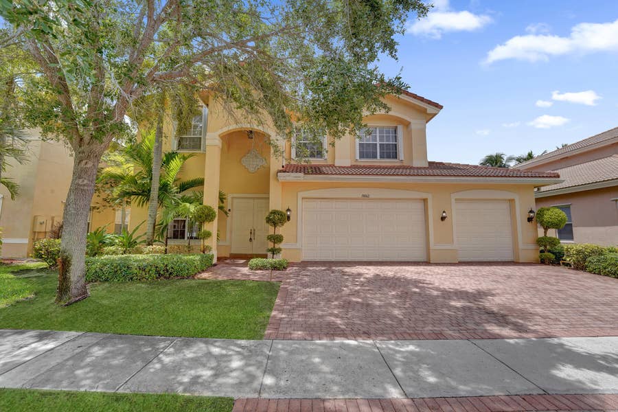Property photo for 18062 SW 41st Street, Miramar, FL
