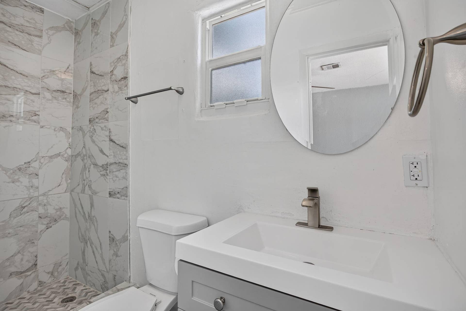 2811 NE 9th Terrace, Pompano Beach, FL 33064 28-web-or-mls-2811-6986