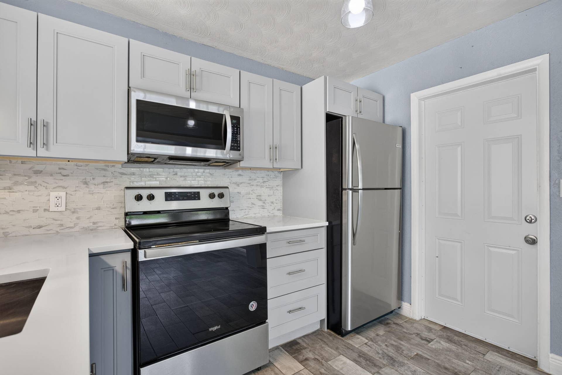 2811 NE 9th Terrace, Pompano Beach, FL 33064 20-web-or-mls-2811-6946