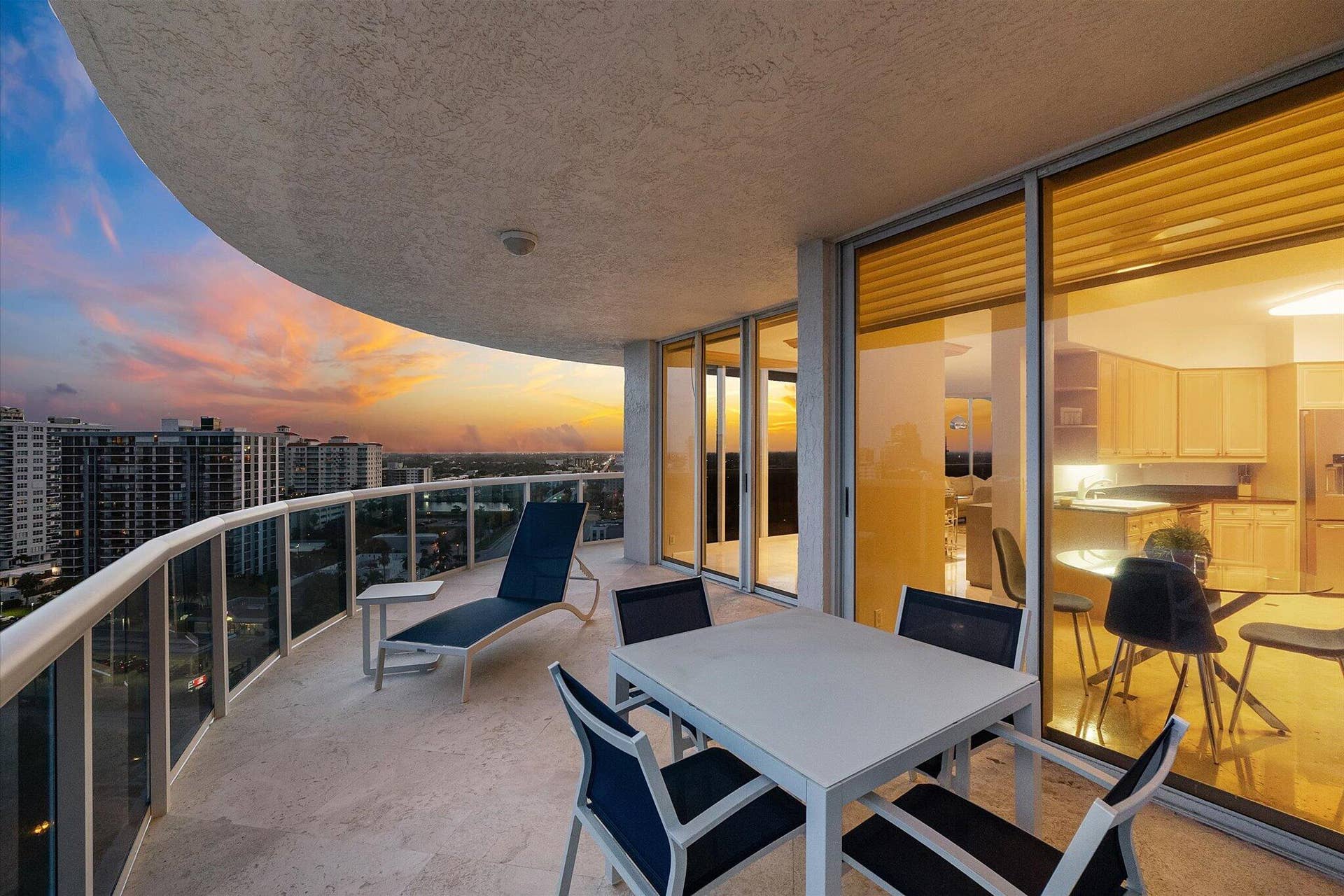 3100 N Ocean Boulevard, #1508, Fort Lauderdale, FL 33308 33-3100 N Ocean Blvd u1508 Twilight_017