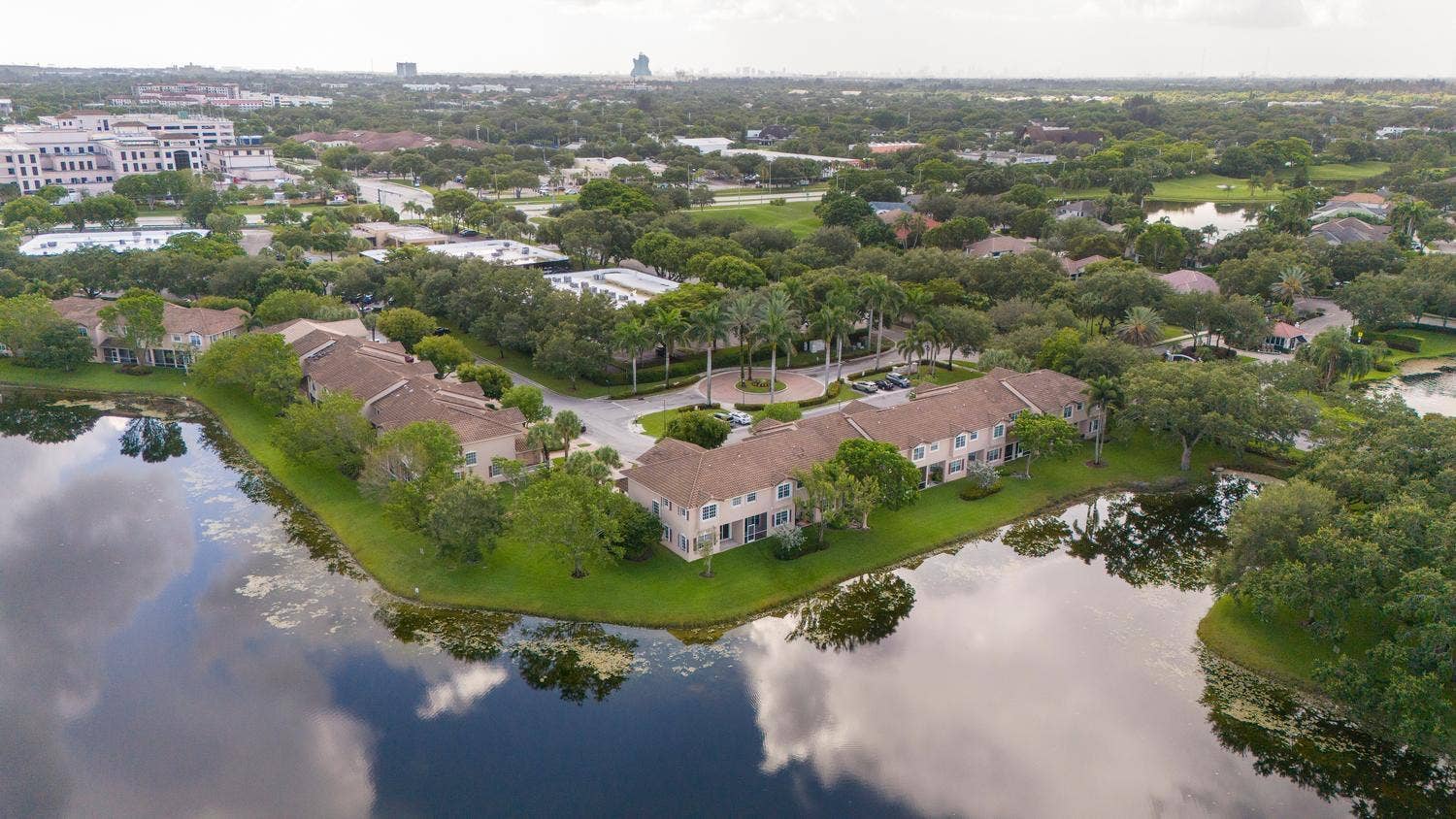 3501 Lakeside Drive, Davie, FL 33328 048-029-Aerial-1500x844