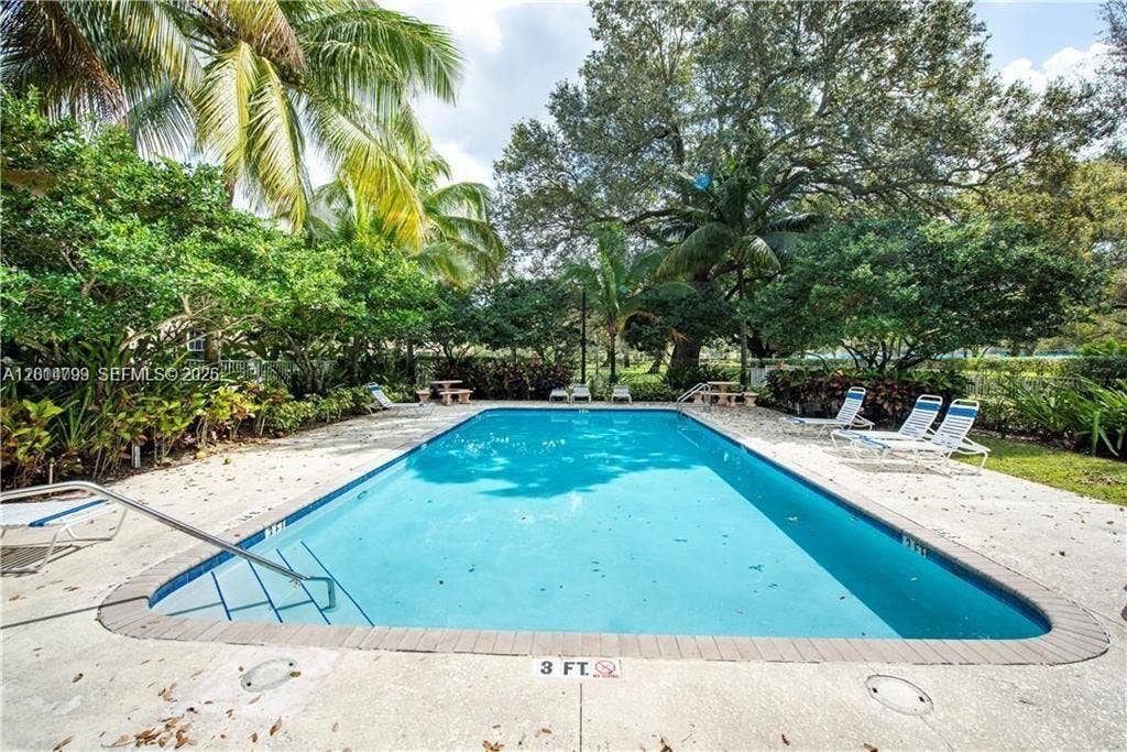 3501 Lakeside Drive, Davie, FL 33328 Community Pool