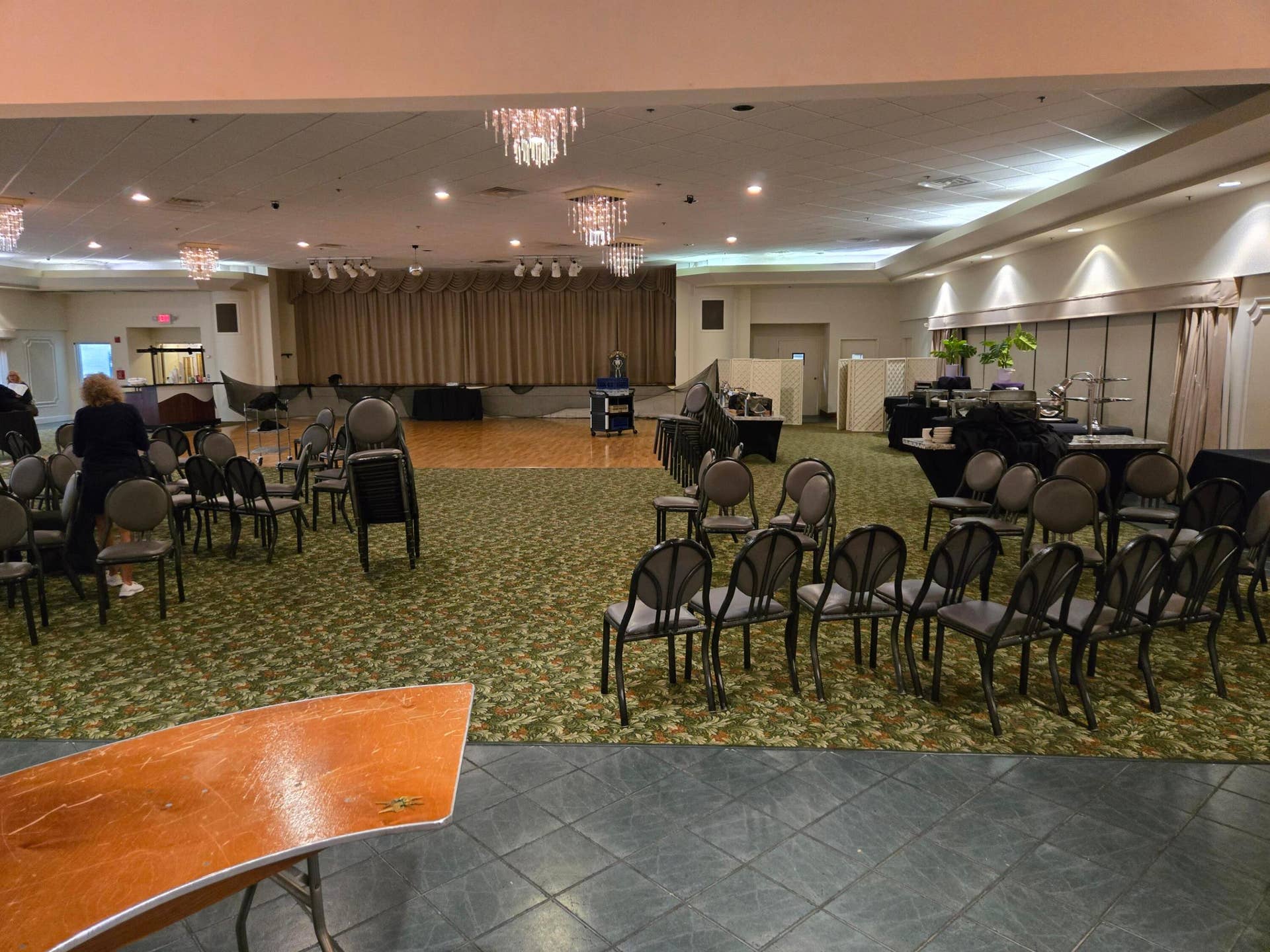 Big party room, weddings, New years Etc.