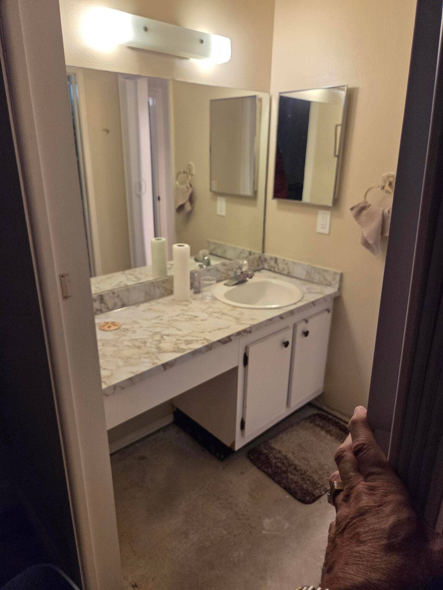 Master bathroom Vanity.