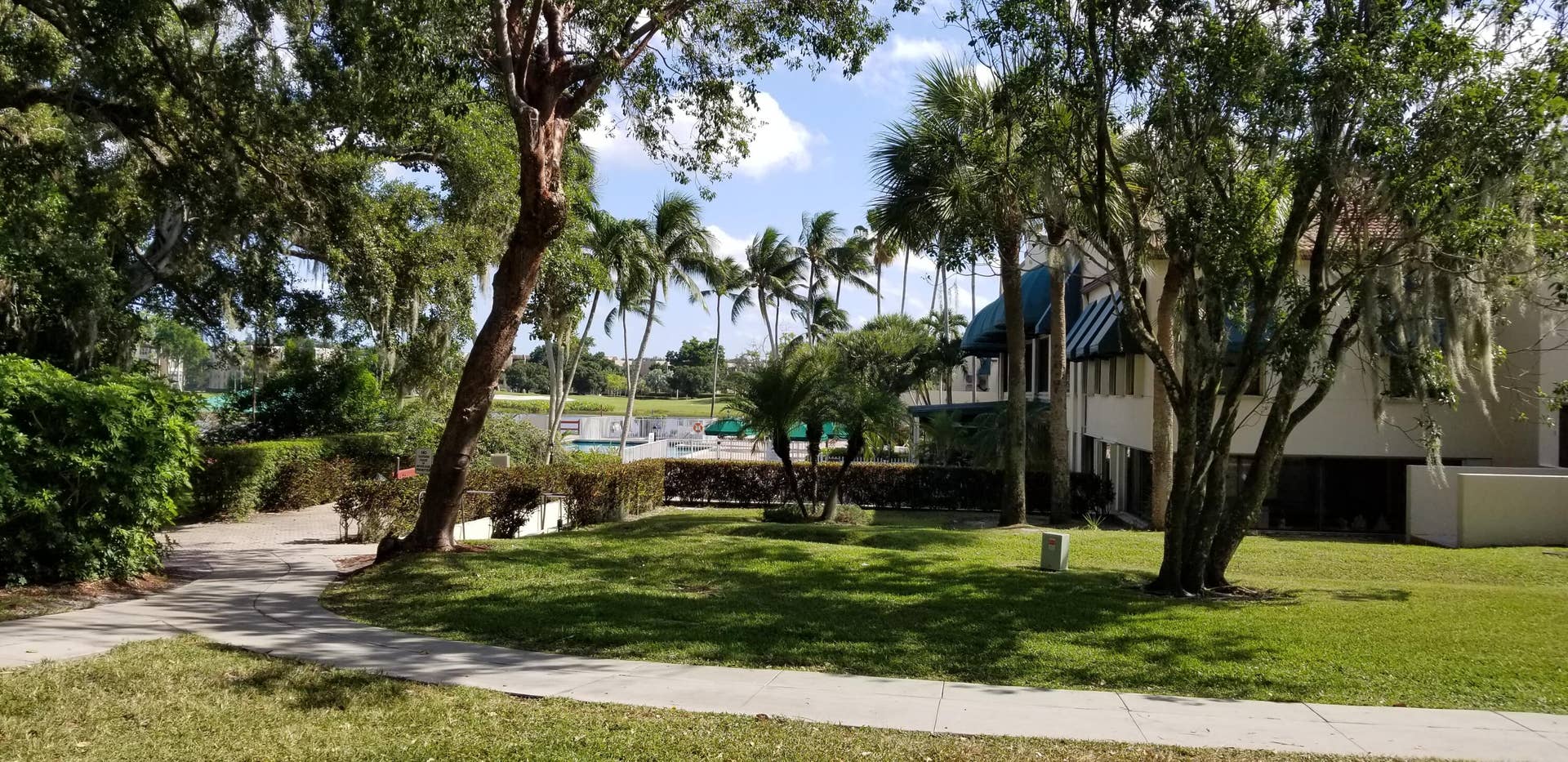 Back entrance to our Country club pool and Chippers our ninteenth hole.