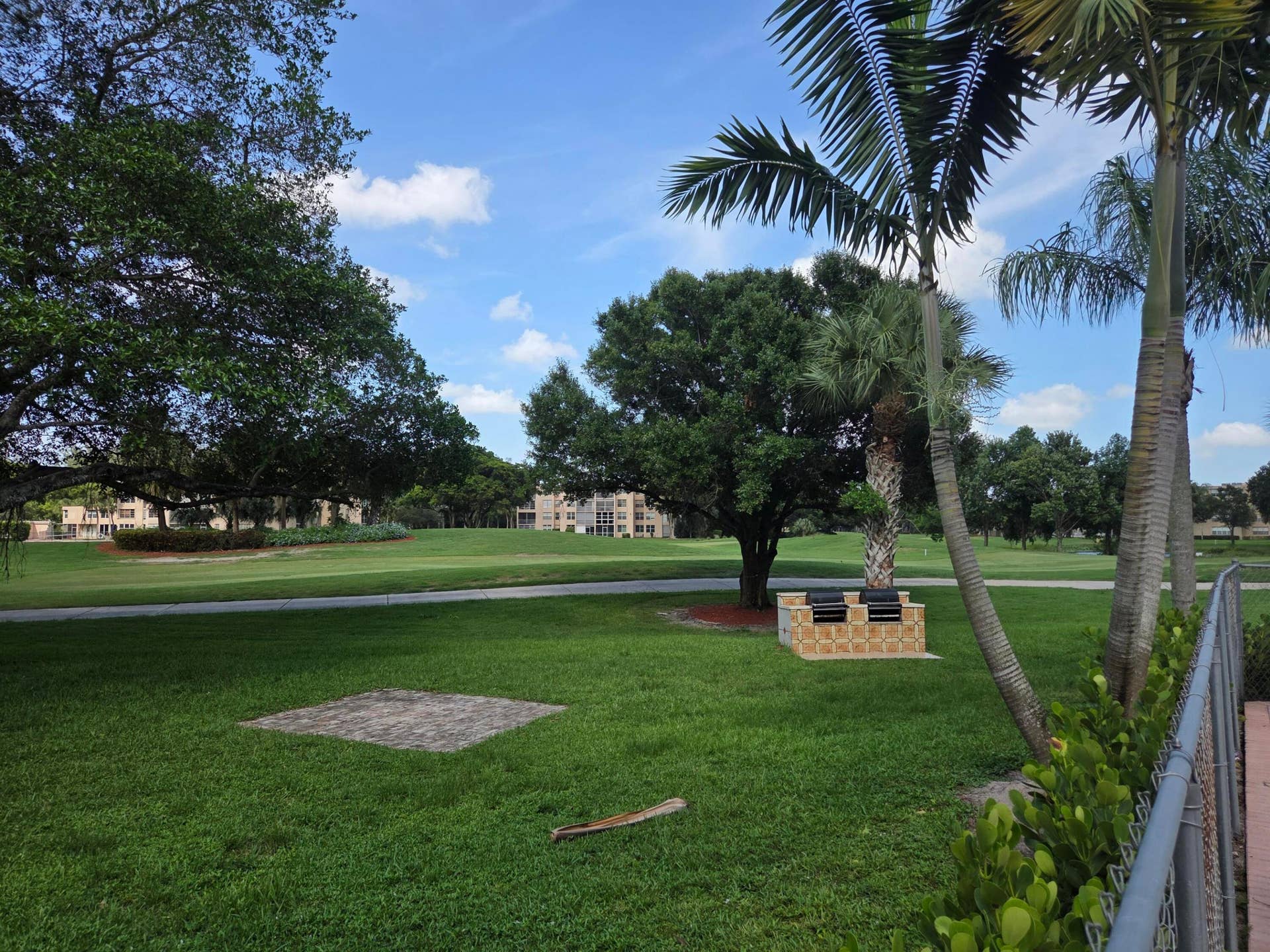Your barbeque and golf course out your back door.