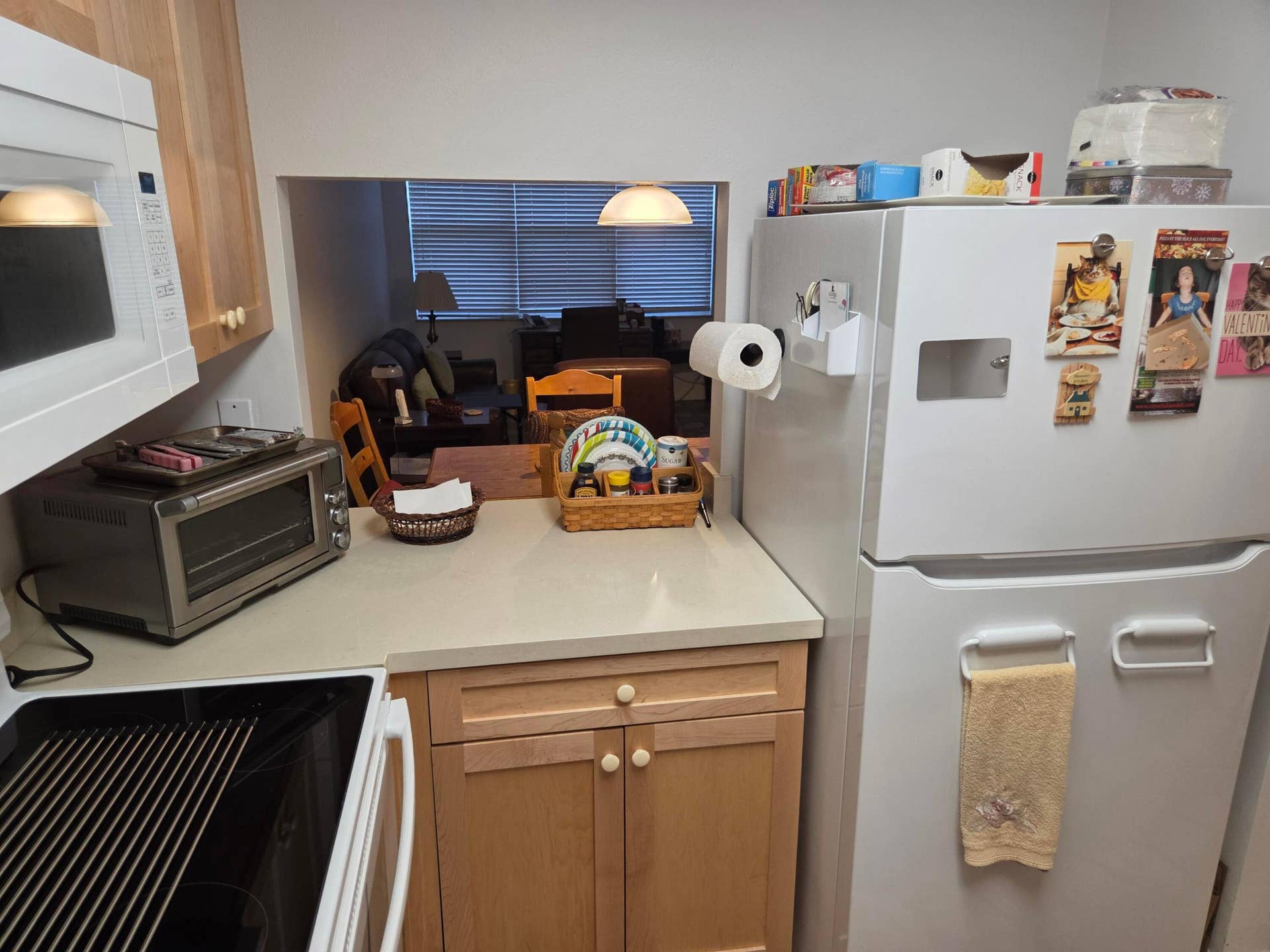 New kitchen and pass thru