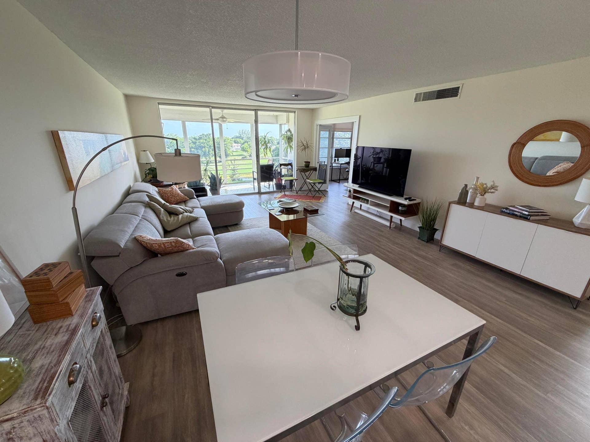 3001 S Course Drive, #501, Pompano Beach, FL 33069 living 3