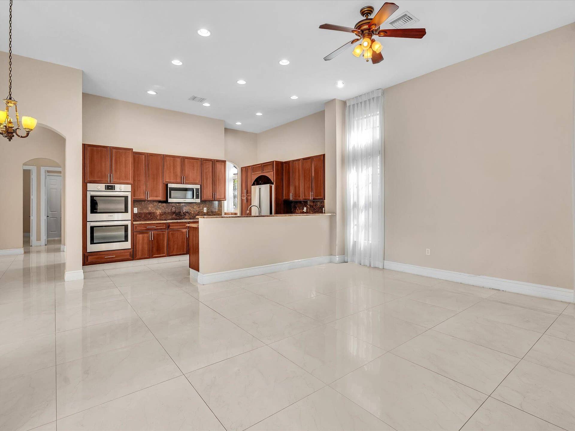 3445 NW 87th Avenue, Hollywood, FL 33024 020-FPP00091
