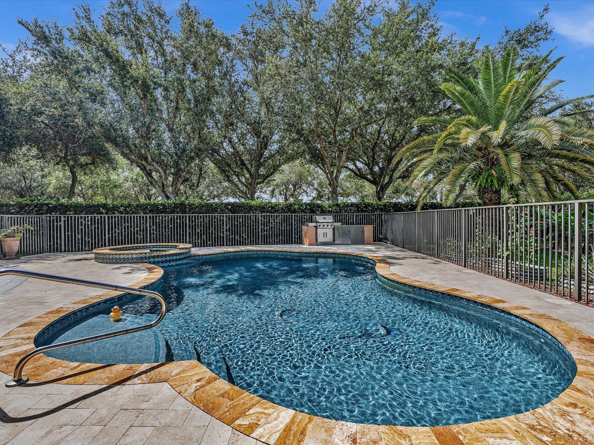 3445 NW 87th Avenue, Hollywood, FL 33024 039-FPP00181