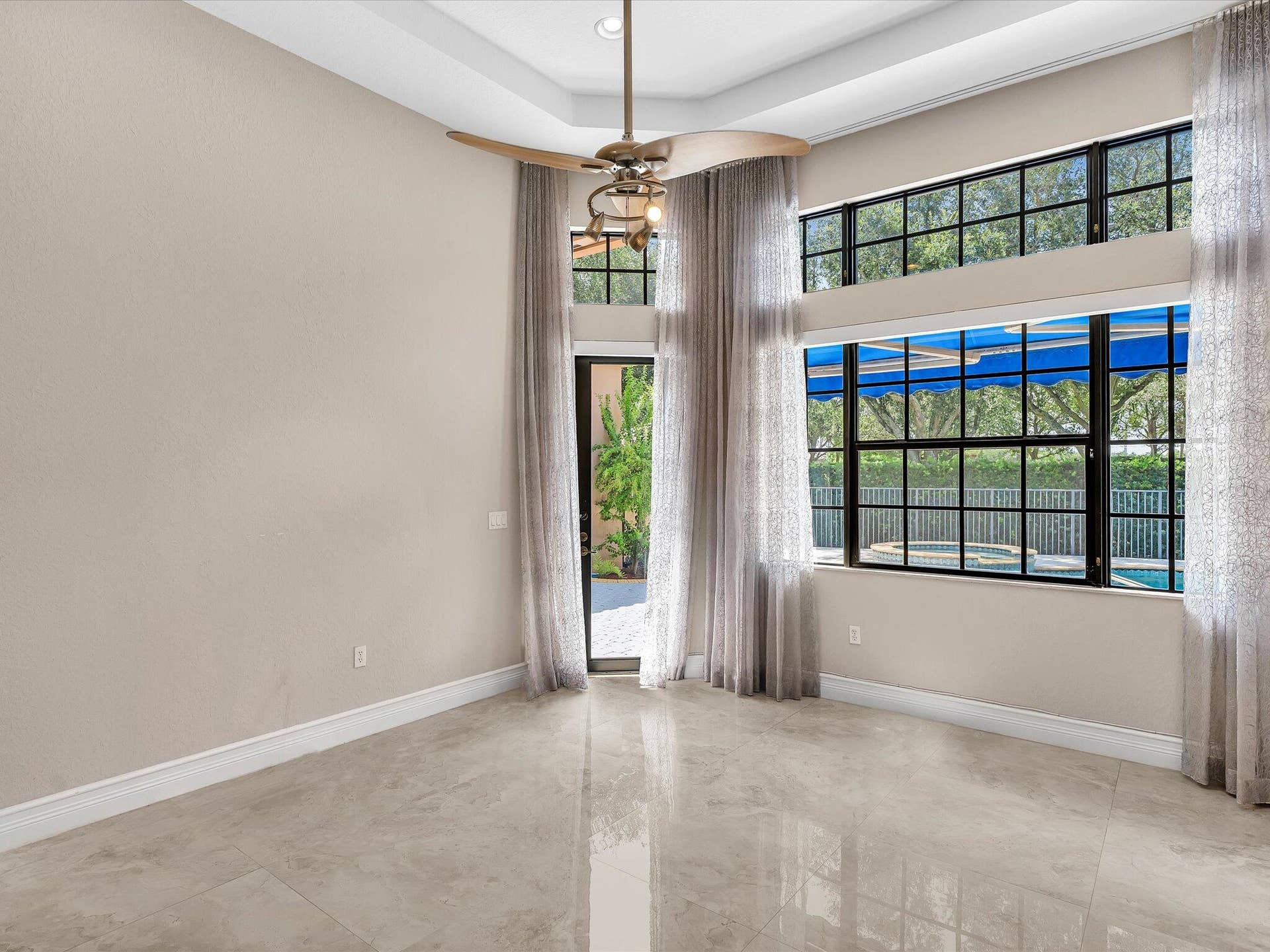 3445 NW 87th Avenue, Hollywood, FL 33024 061-FPP00286